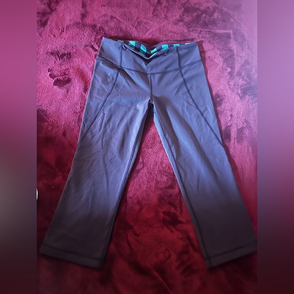 lululemon athletica Black Crop Yoga Pants with Teal Waistband Detail